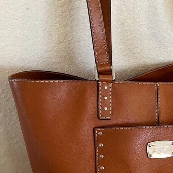 Michael Kors Large Double Handles Studded Brown Leather Astor Travel Tote - Picture 2 of 16